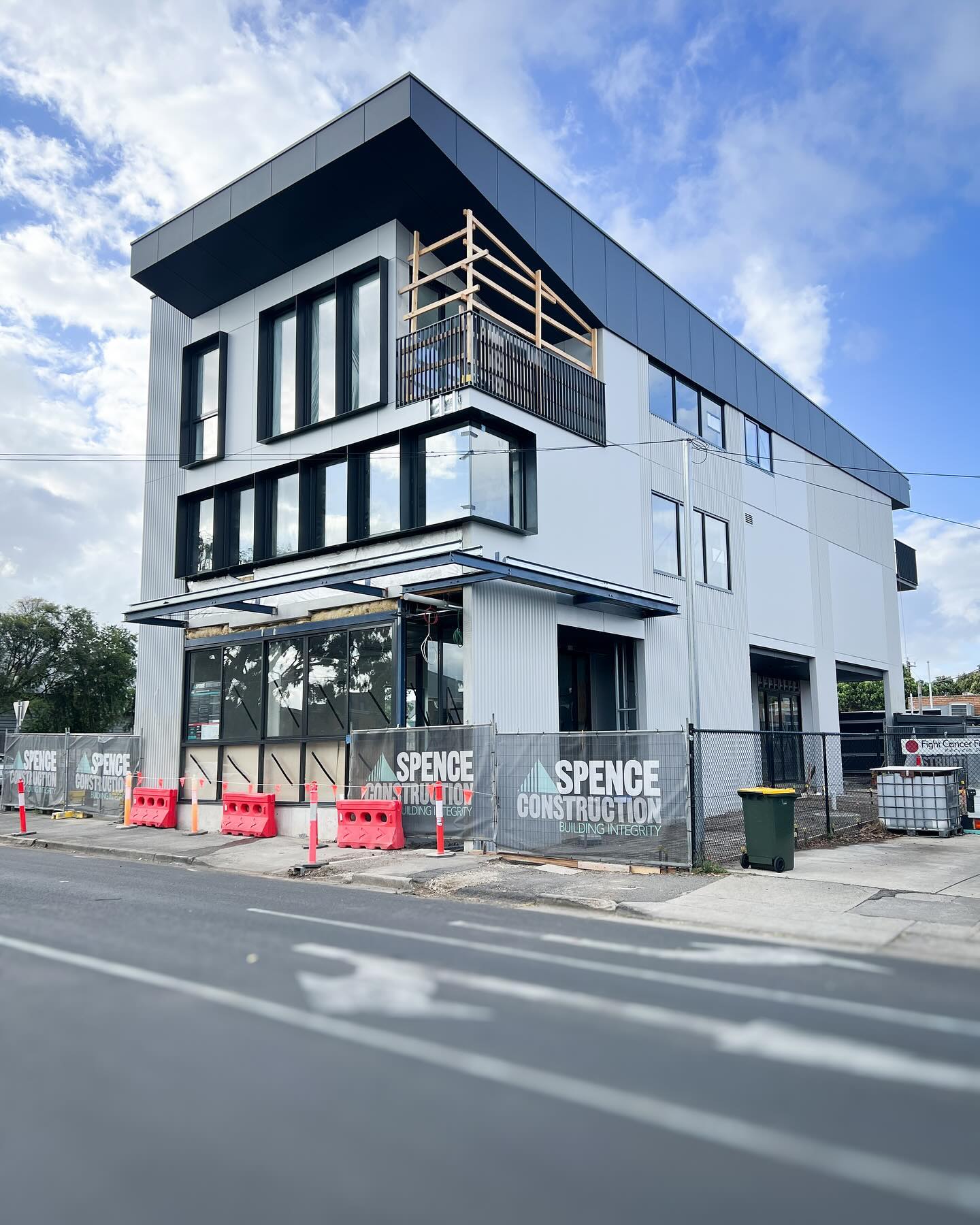 The facade has finally been exposed!!
The scaffolding came down at our 90 Autumn St Project today! 
It’s bold and striking and we love it! 
Our building will become a bookend to the Pakington St activity area and is the first of its kind.
#trendsetters #development #architecture #gooddesign #greatclients #geelongproperty #pakingtonstreet #buildingdesign